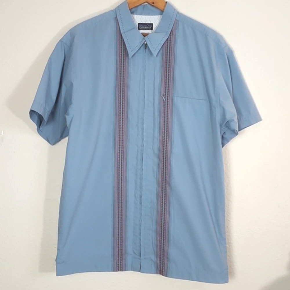 Patagonia Men's Short Sleeve Full Zip Front Shirt Blue Stripes Large